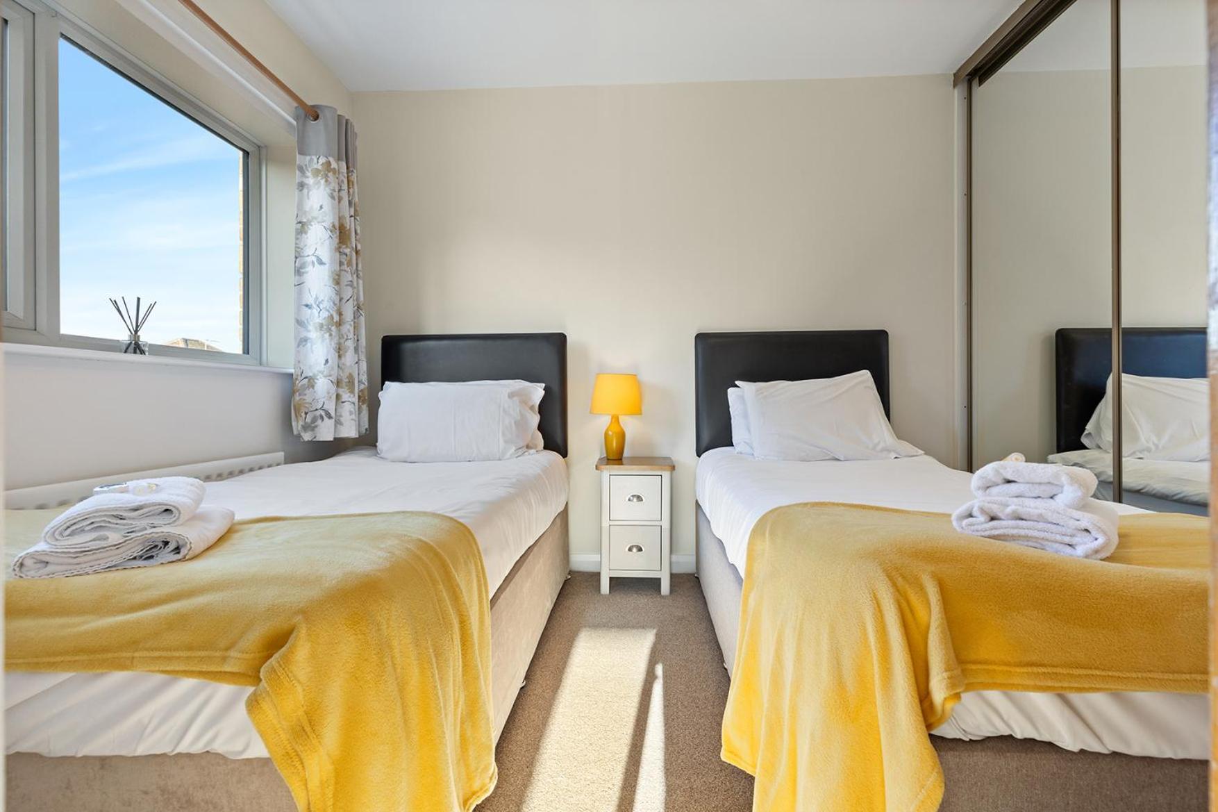 Pass The Keys Central Townhouse With Free Parking ヨーク エクステリア 写真