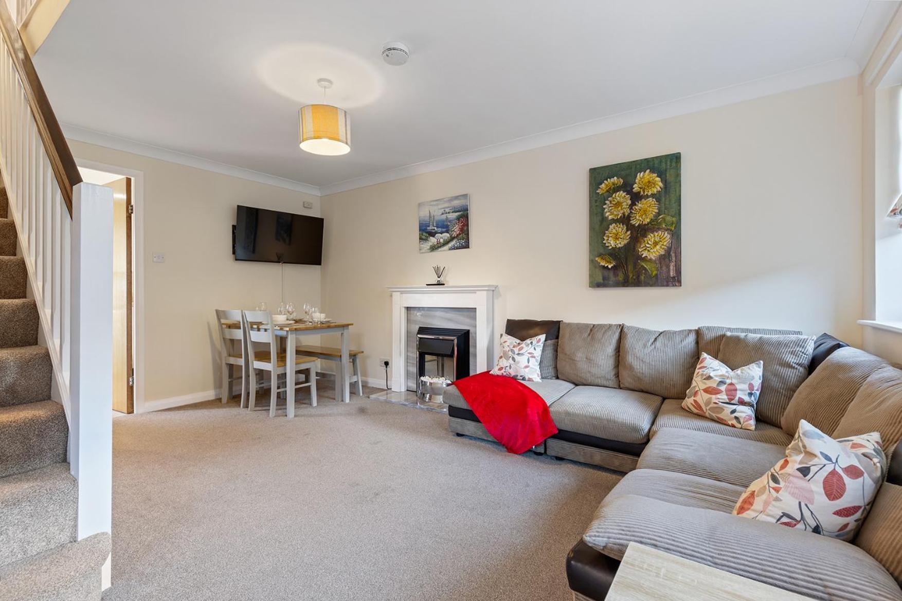 Pass The Keys Central Townhouse With Free Parking ヨーク エクステリア 写真