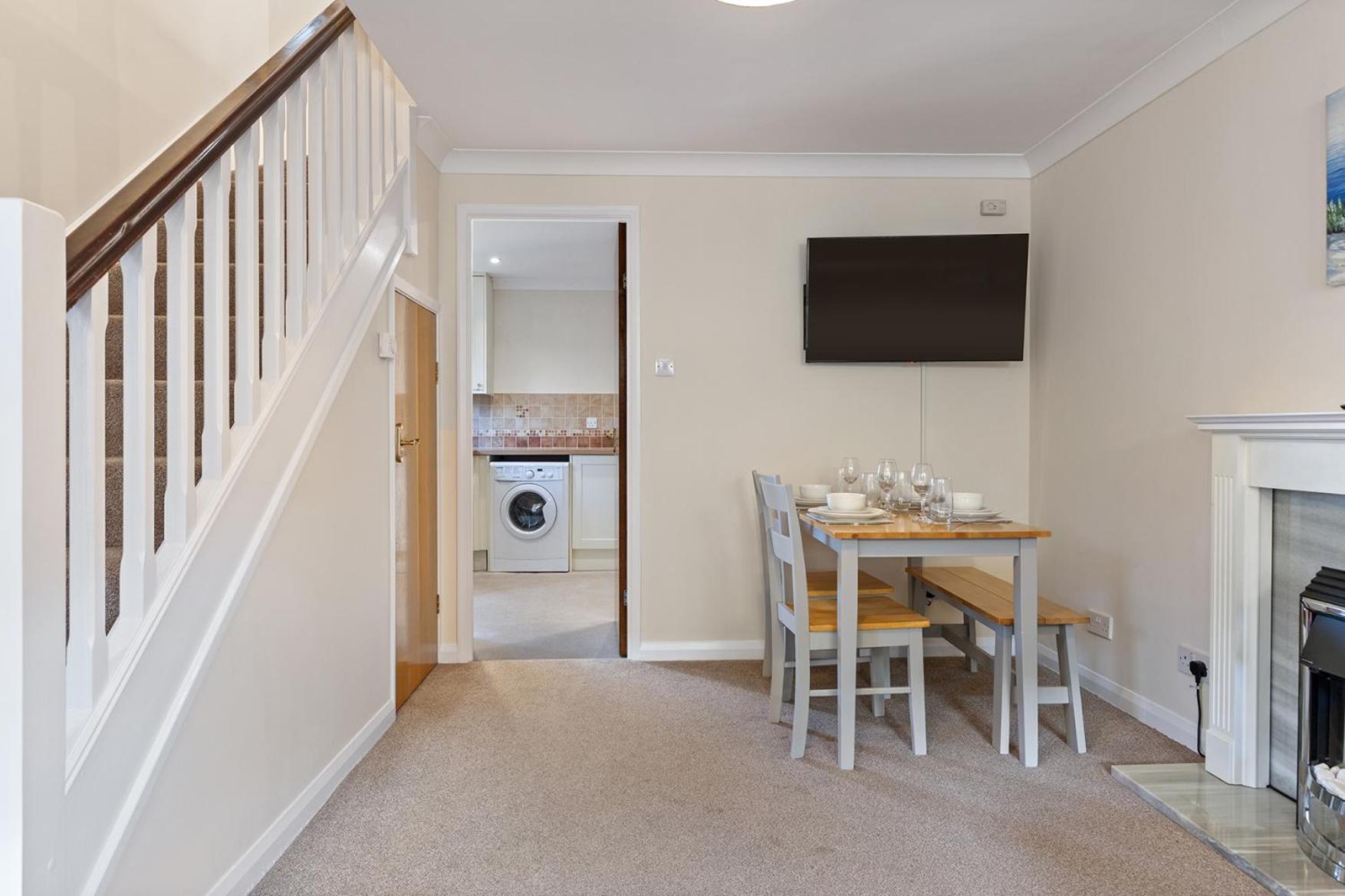 Pass The Keys Central Townhouse With Free Parking ヨーク エクステリア 写真